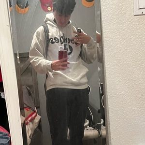 Meet your Posher, Gabriel